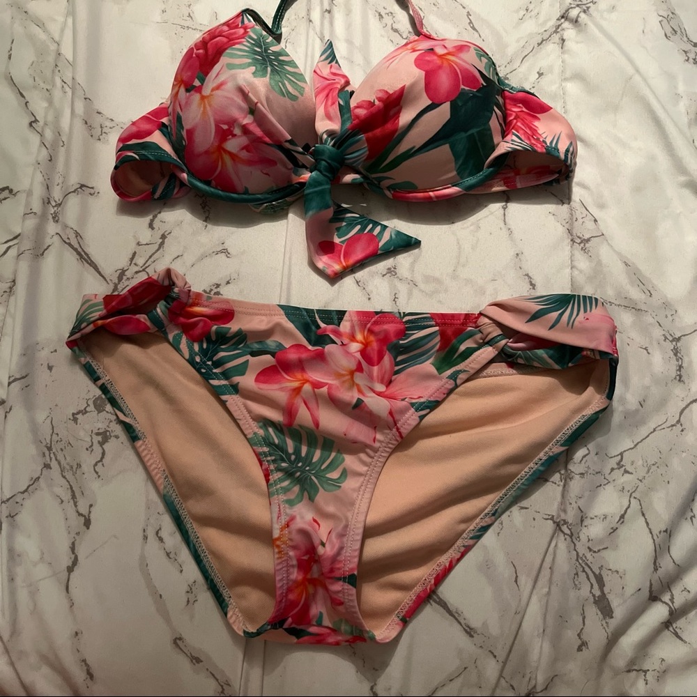 Ardene floral push up bikini size M